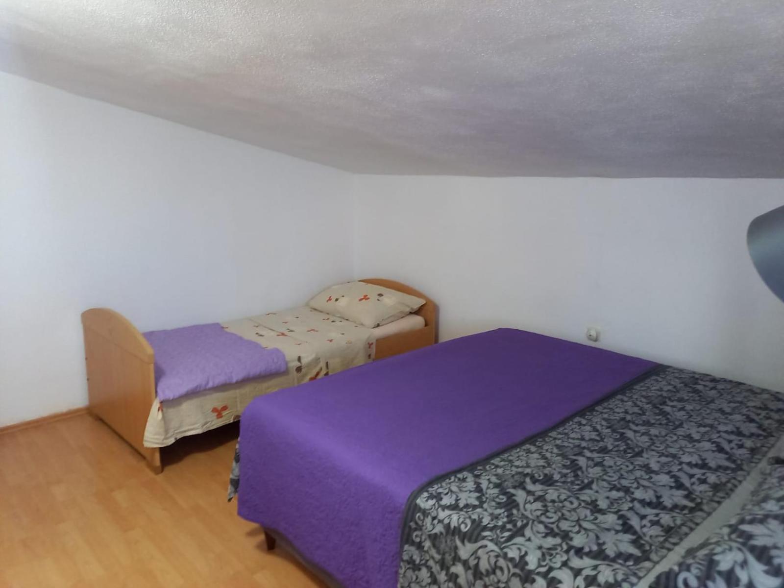 Apartmani Marija Pasman Bilik gambar