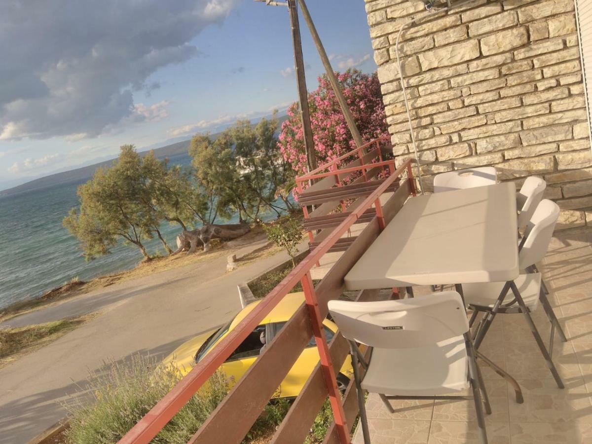 Apartmani Marija Pasman Luaran gambar